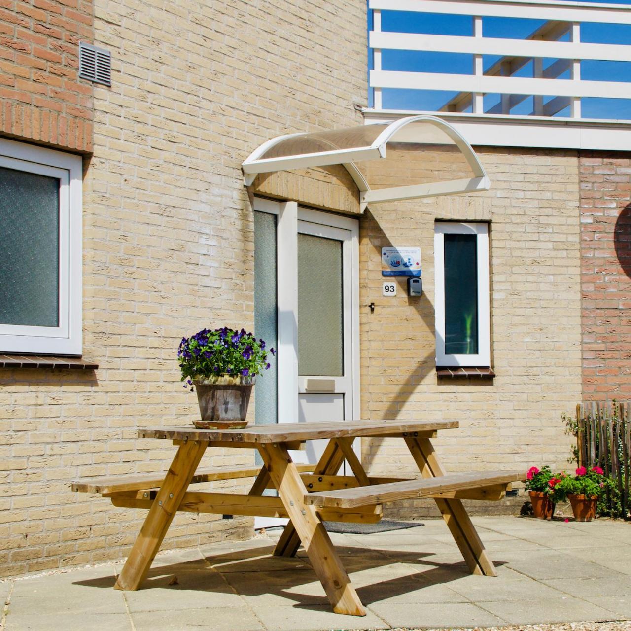 Vakantiehuis Mosselbank 93 - Noordzeepark Ouddorp, With Private Front&back Garden Near The *